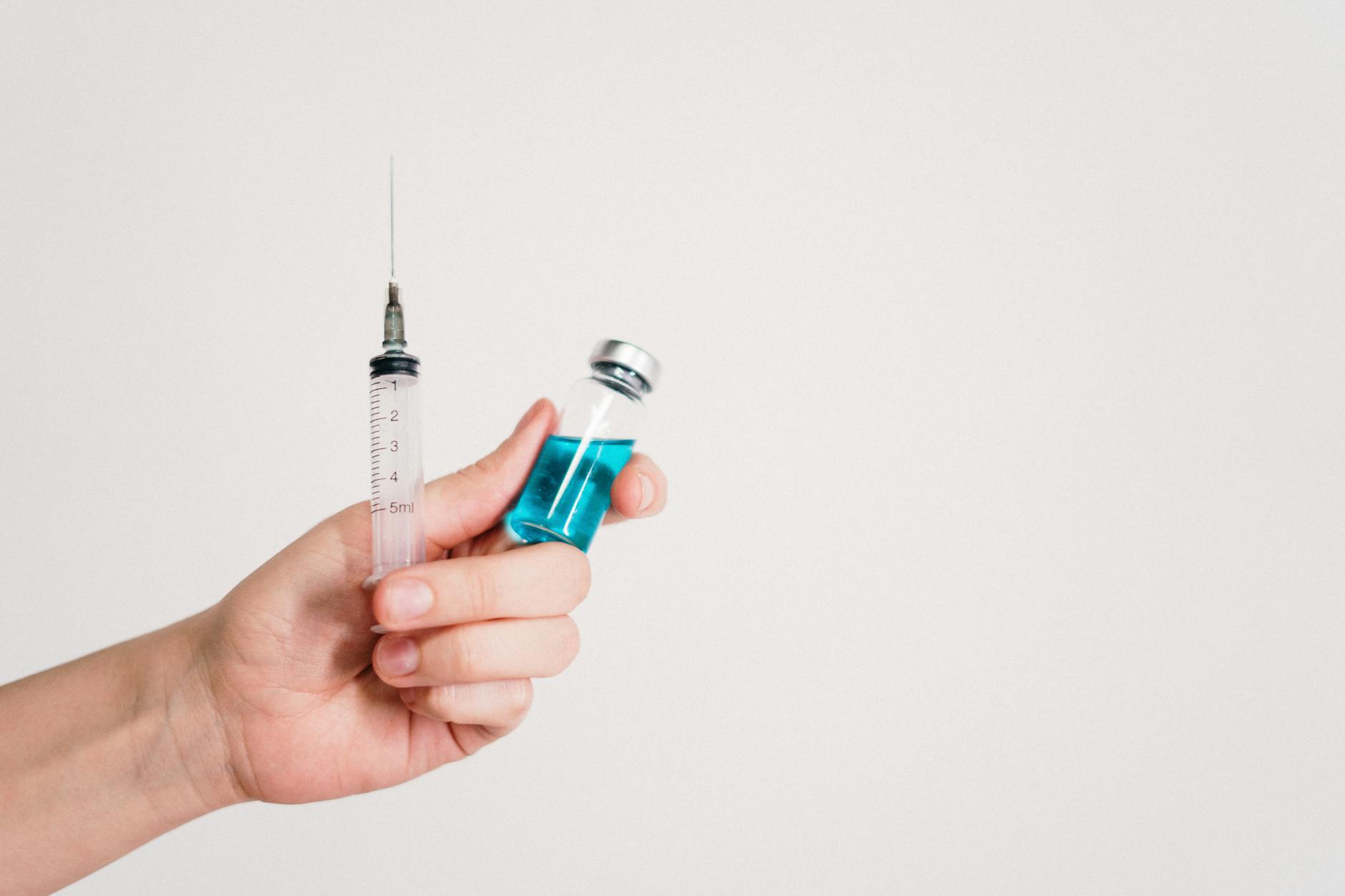 Understanding the Benefits and Uses of Peptides: A Comprehensive Guide